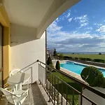 Rutland C8 Two Bedroom דירה