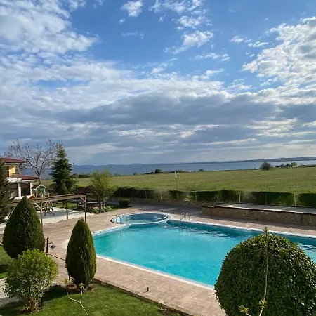 Apartament Rutland C8 Two Bedroom *