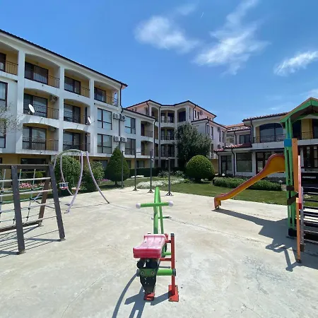 Apartament Rutland C8 Two Bedroom *