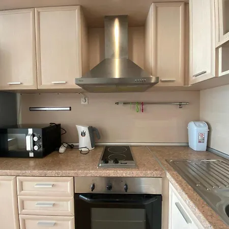 Rutland C8 Two Bedroom * رافدا