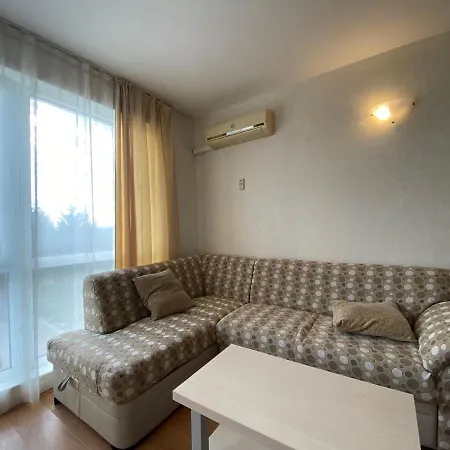 Rutland C8 Two Bedroom Apartament *