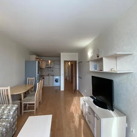 Rutland C8 Two Bedroom Apartament Rawda