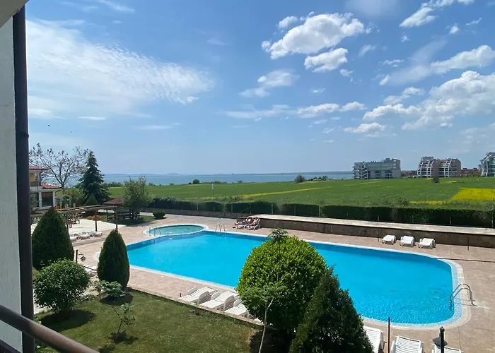 Rutland C8 Two Bedroom Apartman *